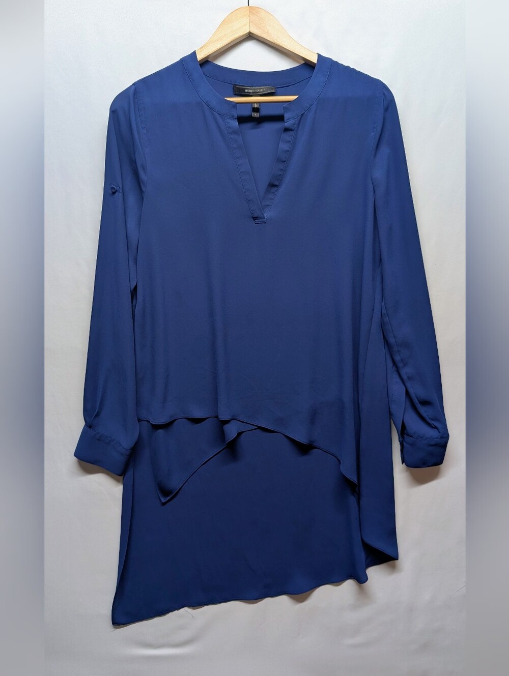 500-BCBGMAXAZRIA Women's Navy Layered V-Neck Tunic Top
